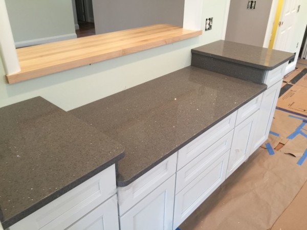 Silestone – Grey with sparkles