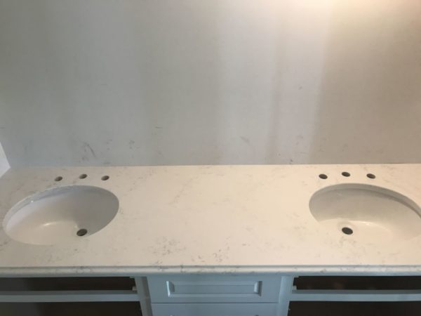 Pin Poin Quartz W Oval sink